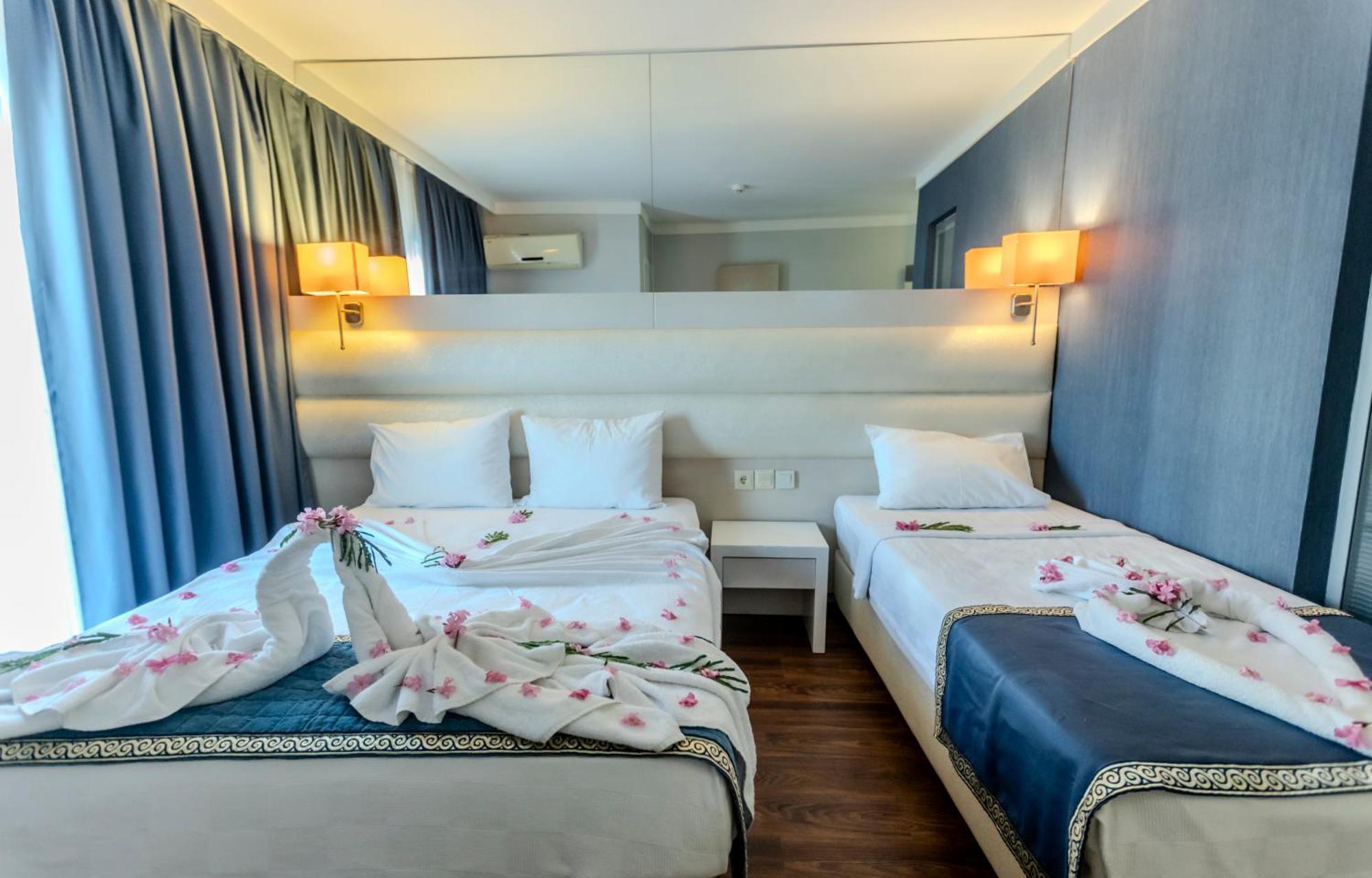 Gold Butik Otel 马尔马里斯 外观 照片