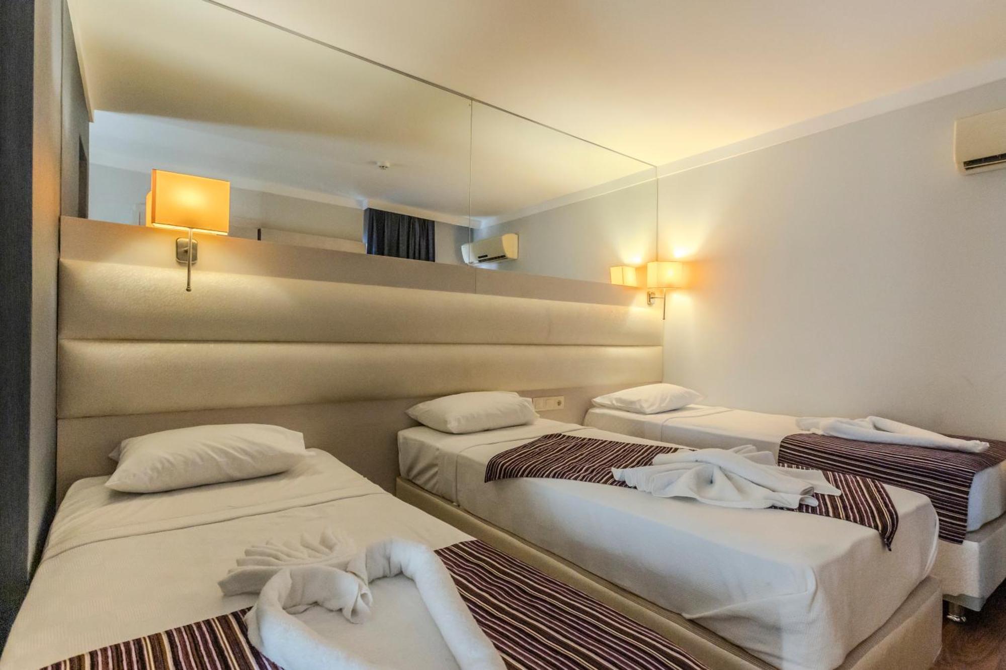 Gold Butik Otel 马尔马里斯 外观 照片